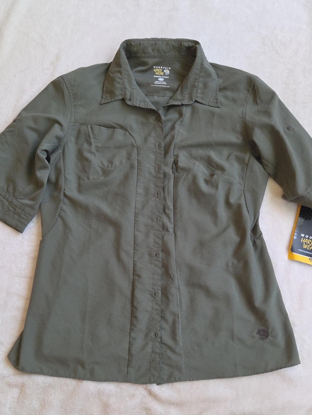 NWT! Mountain Hardwear quick dry short sleeve shirt